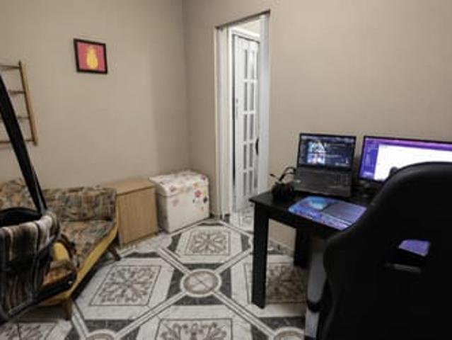 Quarto Individual c/ Escritório Embutido