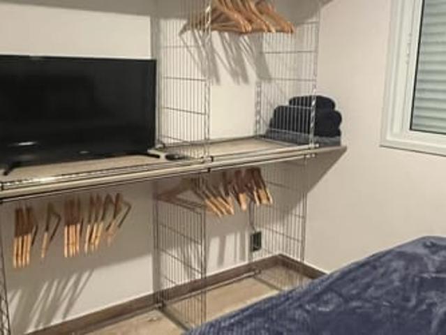 Quarto Individual com banheiro privativo