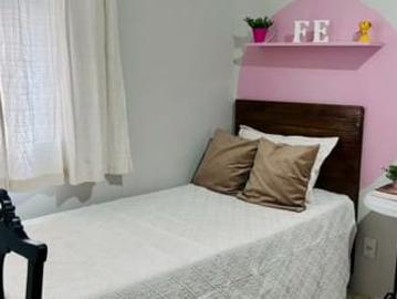 Quarto individual contas inclusas, só mulheres
