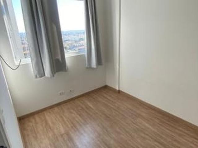 Quarto individual em apartamento
