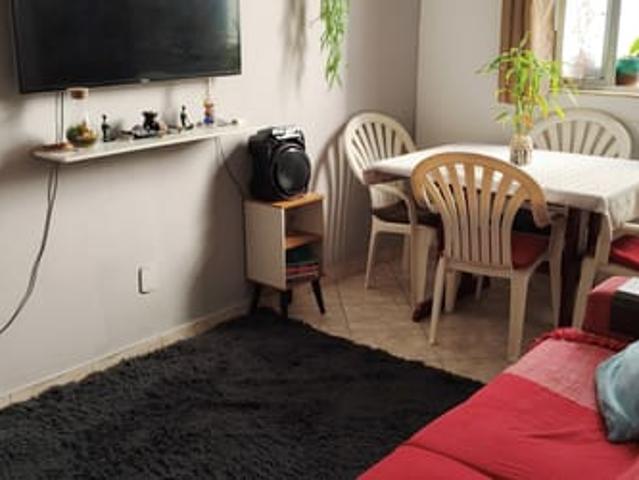 Quarto individual em apartamento no Flamengo