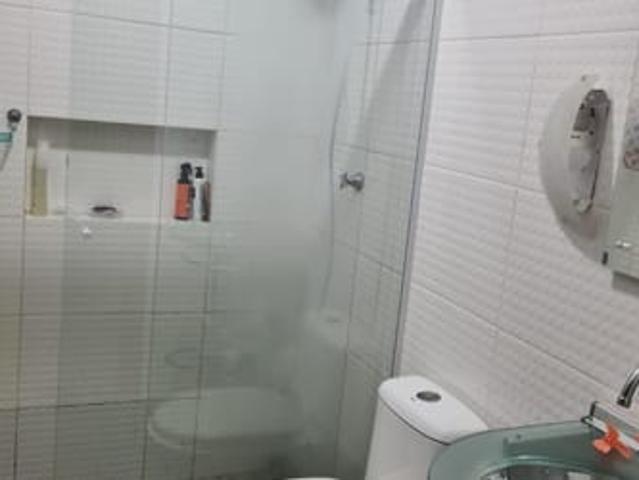 Quarto individual feminino a 20 minutos do centro de Floripa