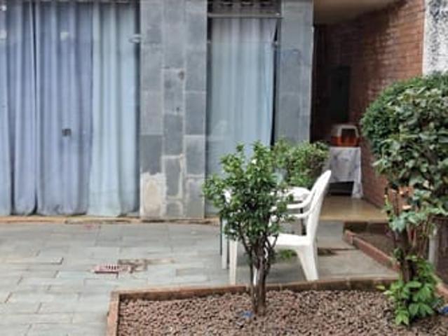 quarto individual mobiliado só para homens