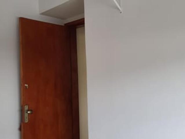 Quarto individual para moças