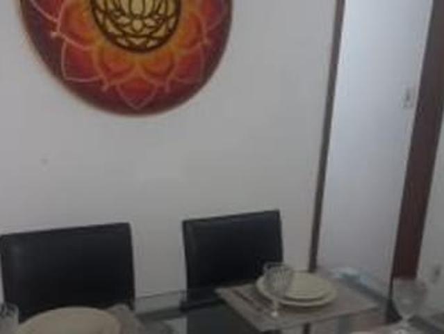 Quarto individual para moças 1300,0
