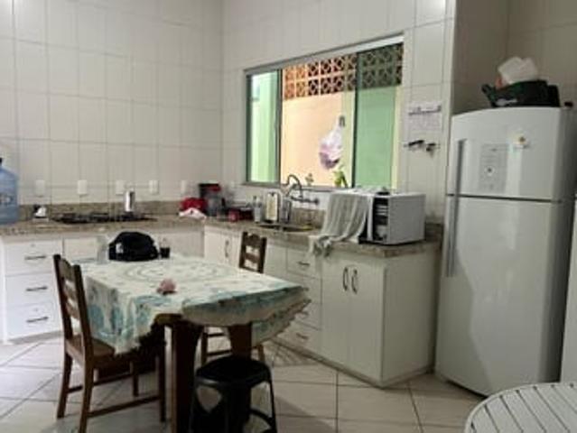 QUARTO INDIVIDUAL PRÓXIMO À UFSC