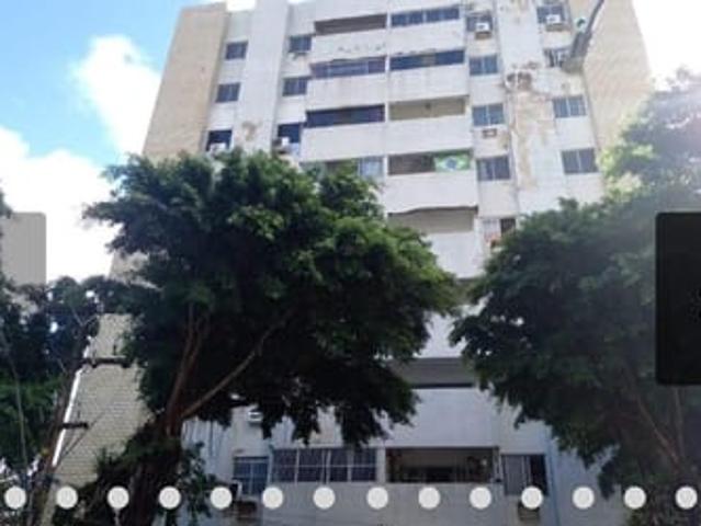 Quarto mobiliado próximo a Universidade Católica