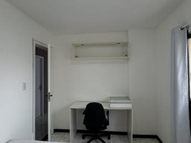 Quarto no costa azul