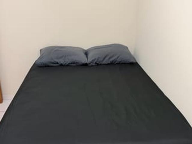 Quarto no centro!