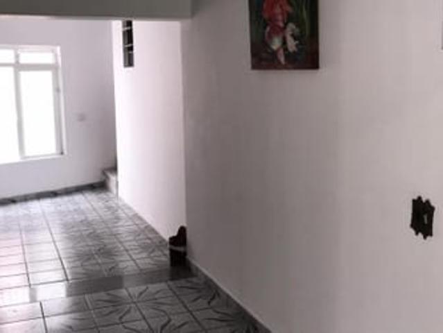 Quarto no Jd Satélite / CONTAS INCLUSAS