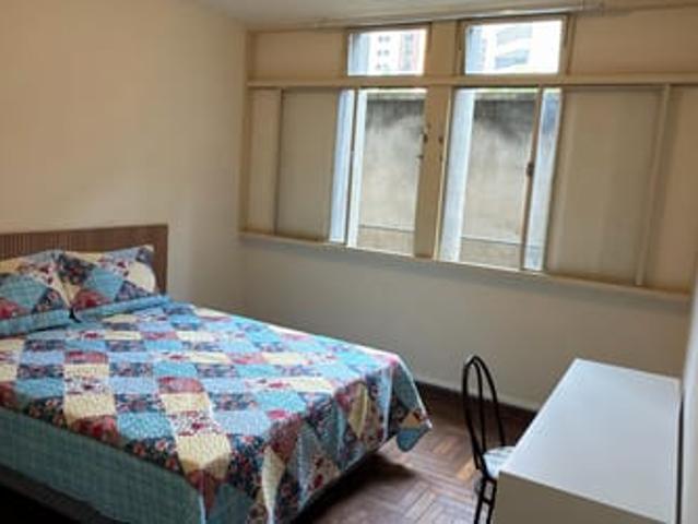 Quarto no Lourdes