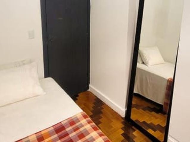 QUARTO NA FRENTE DA UFRGS CENTRO