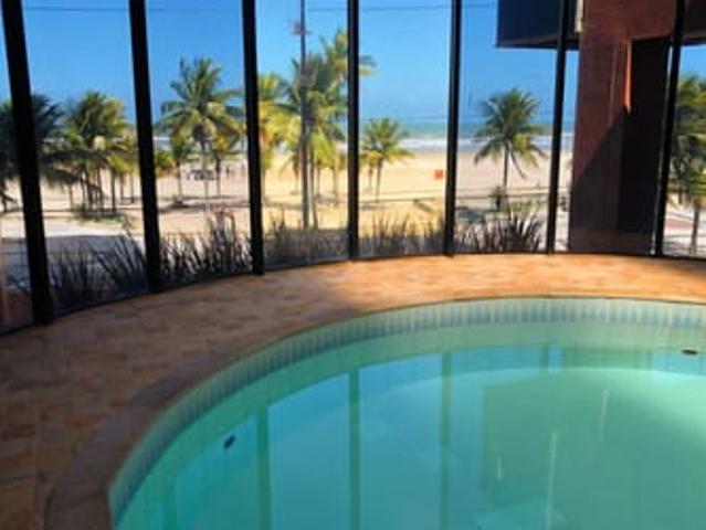 Quarto suite indiv. Frente Praia Guilhermina
