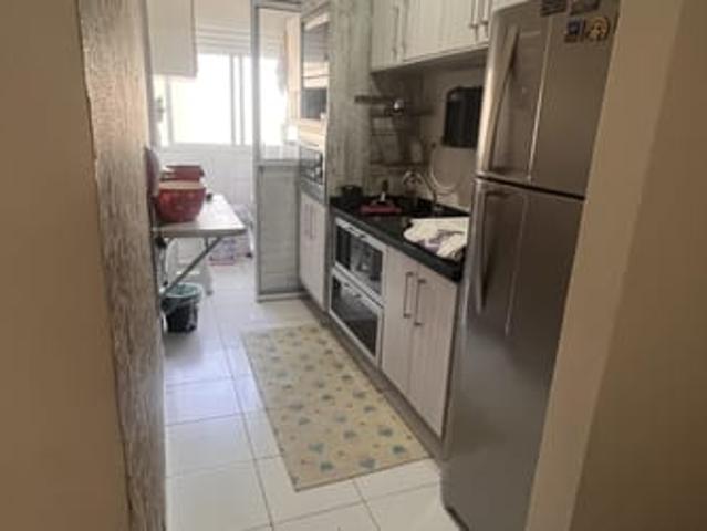 Quarto para Mulher em Condomínio Clube – Região da Sabará