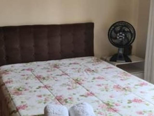 Quarto para solteiro ou casal!