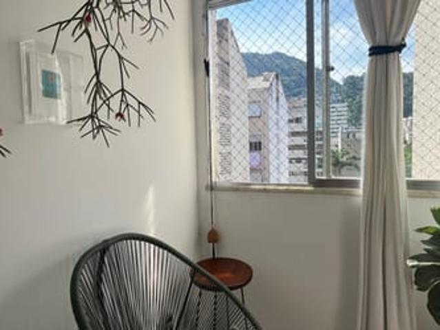 Quarto Privativo Botafogo 2 banheiros