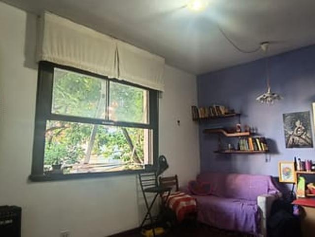 Quarto proximo a praia e metrô