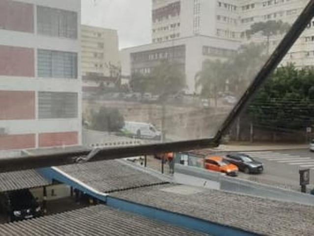 Quarto Região central de Curitiba