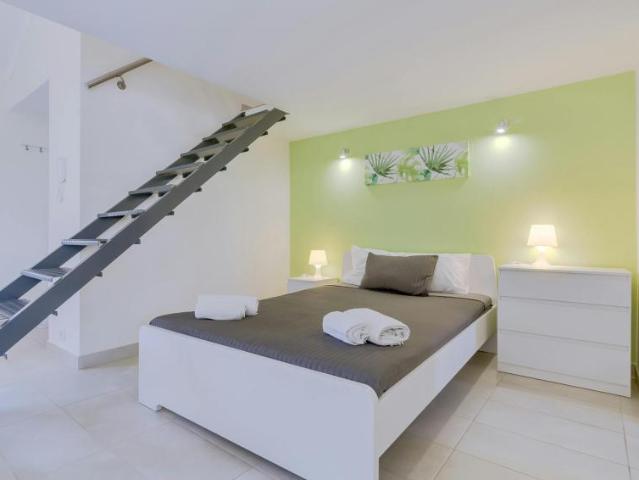Quarteira Quarteira 8125 448 105879277