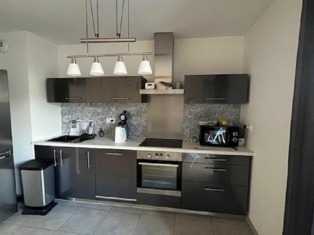 QUARTIER CHARTRONS T3 MEUBLE