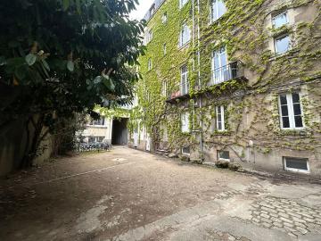 QUARTIER DOBREE GRAND T2