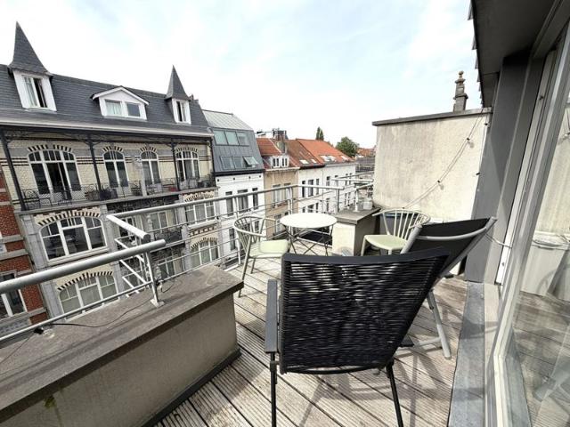 Quartier du Châtelain! Magnifique Appartement NON MEUBLE 2 chambres avec terrasse