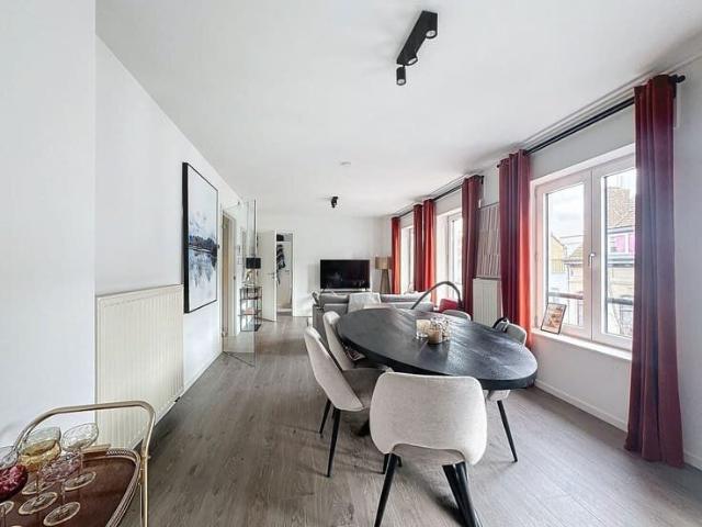 Quartier européen Appartement rénové en meublé
