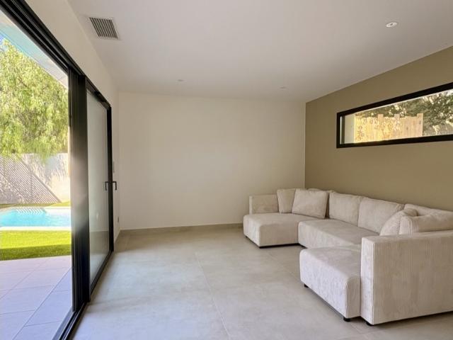 QUARTIER MASSILIA / MAS VERMEIL VILLA DE PRESTIGE 4 FACES DE 121 M2 AVEC GARAGE ET PISICNE À ETRENNER