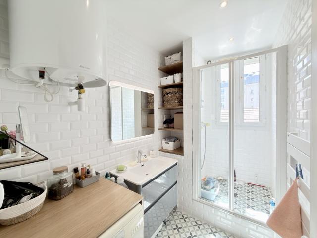Quartier Montgolfier | Appartement traversant deux pièces dans une résidence de standing