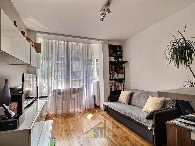 Quartier Montsouris / Alesia 2 Pièces, location Meublée Au 4