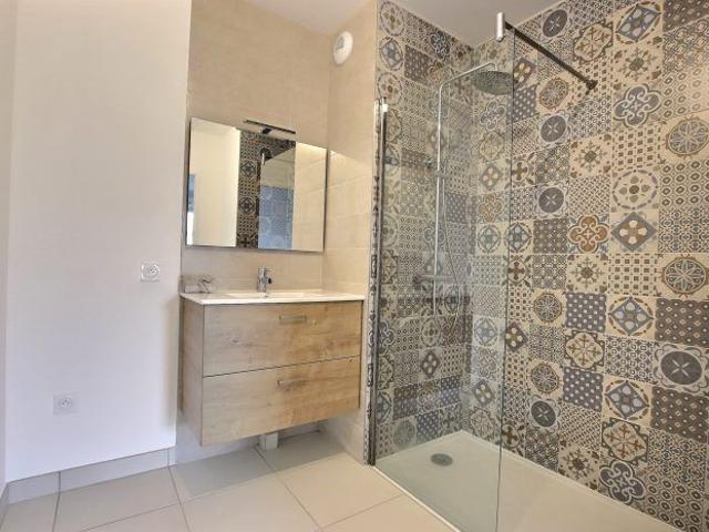 Quartier ORADOU Appartement T2 Balcon + garage
