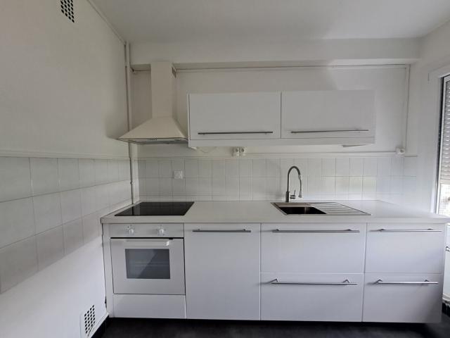 Quartier Péjoces – Auxonne – Proche commerces – T3 avec balcon