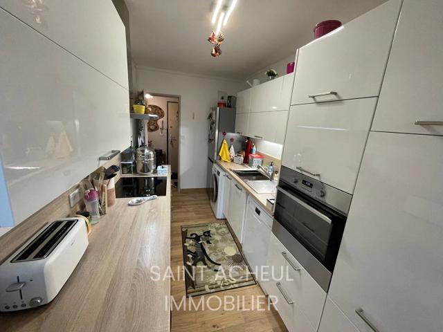 Quartier Québec / Beau Studio / Dans une Résidence sécurisée