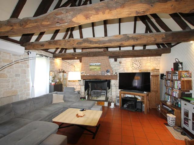 ENSEMBLE IMMOBILIER PERIGOURDINE A 5 MN DE BERGERAC