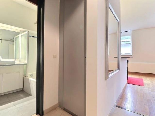 Quartier Sablon Appartement 1 chambre + parking inclus