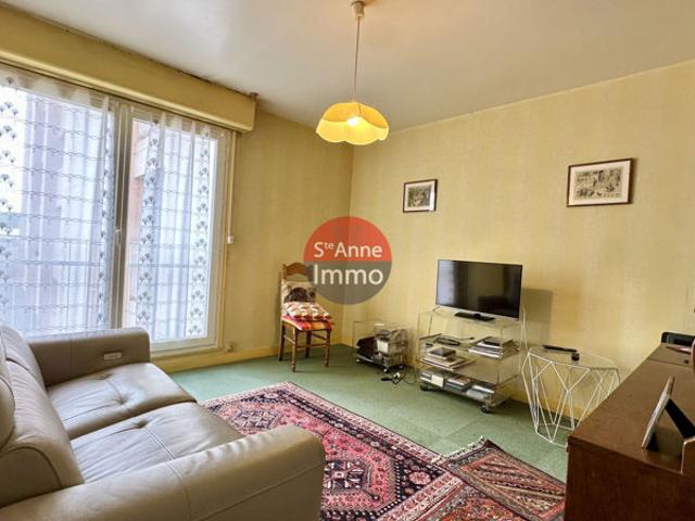 Quartier saint jacques / saint roch appartement t4 place