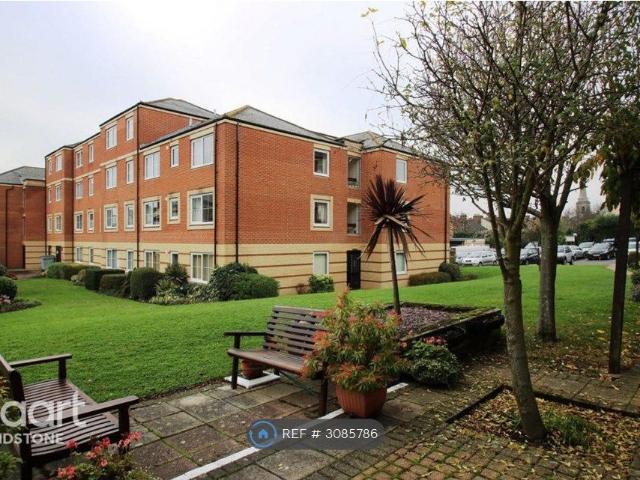 Queen Anne Road, Maidstone ME14, 2 bed flat to rent, £1,250 pcm | PrimeLocation
