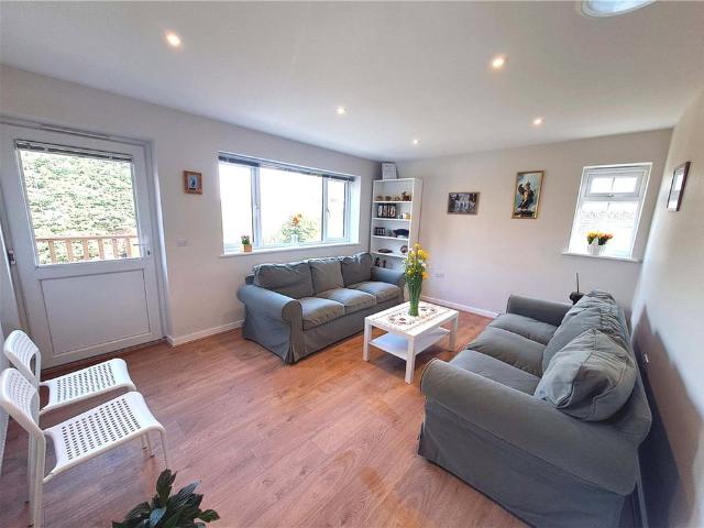 Queen Eleanors Road, Guildford, Surrey, GU2 7SL