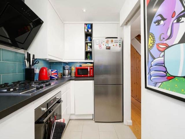Queen Mary University of London, 327 Mile End Road, London, E1 4NS, United Kingdom | 2 bed house for rent #175996545 | Rentberry