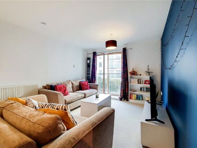 Queen Marys House, 1 Holford Way, London SW15, 1 bed flat to rent, £1,850 pcm | PrimeLocation