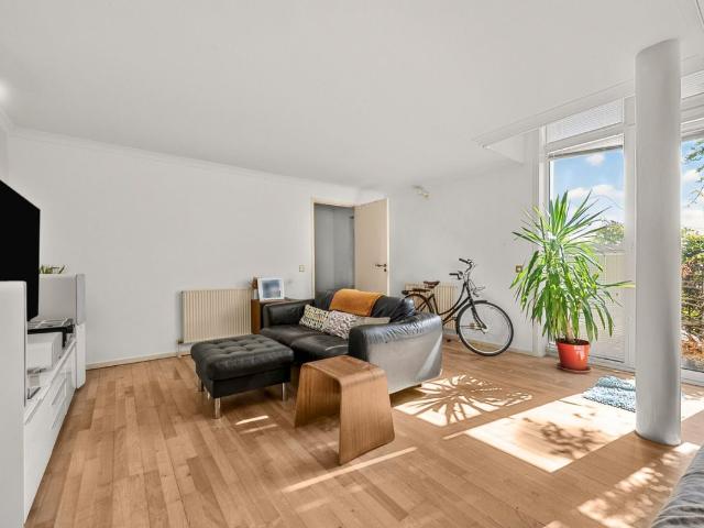 Queen Of Denmark Court, Surrey Quays SE16, 2 bed flat to rent, £2,675 pcm | PrimeLocation