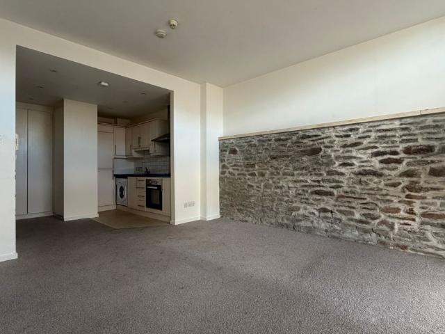 Queen Square Avenue, Bristol BS1, Studio to rent, £1,075 pcm | PrimeLocation