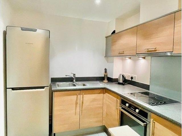 Queen St, Portsmouth PO1, 1 bed flat to rent, £1,250 pcm | PrimeLocation