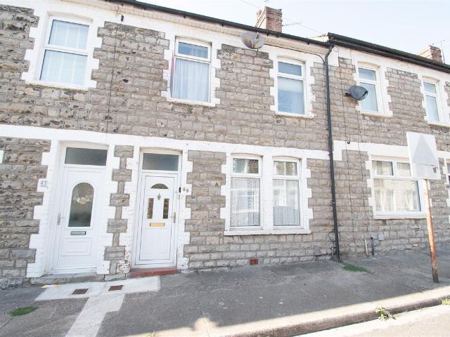 Queen Street, Barry CF62, 3 bed terraced house to rent, £1,050 pcm | PrimeLocation