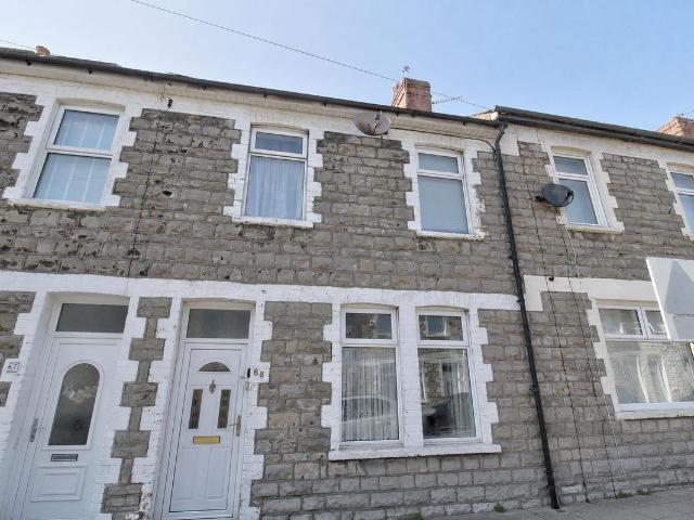 Queen Street, Barry CF62, 3 bed terraced house to rent, £1,200 pcm | PrimeLocation
