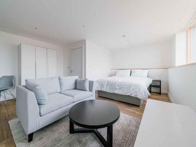 Queen Street, Maidenhead, Berkshire SL6, Studio to rent, £1,450 pcm | PrimeLocation