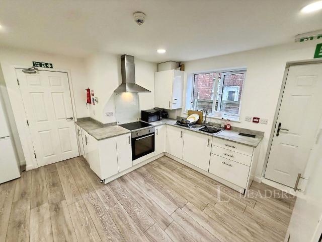 Queen Street, Normanton WF6, Property to rent, £450 pcm | PrimeLocation
