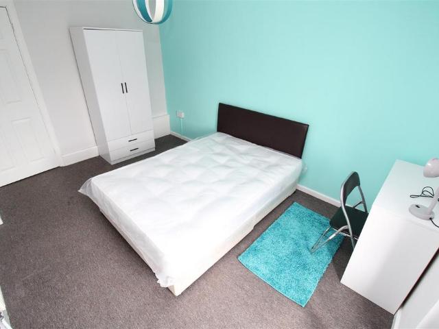 Queen Street, Pontypridd CF37 1 bed in a house share to rent £350 pcm £81 pw