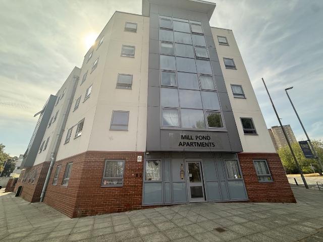 Queen Street, Portsmouth PO1, 1 bed flat to rent, £1,100 pcm | PrimeLocation