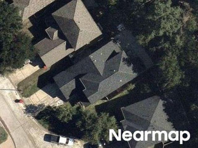 Queenbury Hills Dr